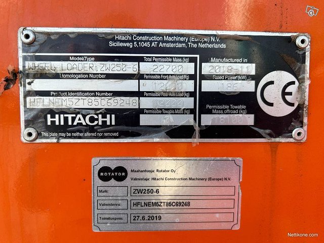 Hitachi ZW 250-6 9
