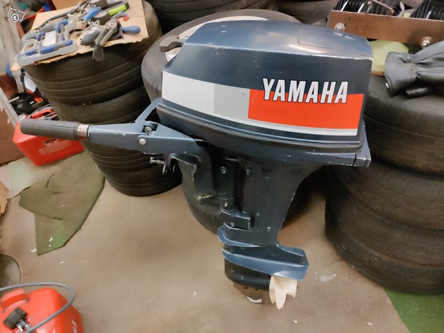 Minibuster + Yamaha 15hv 12