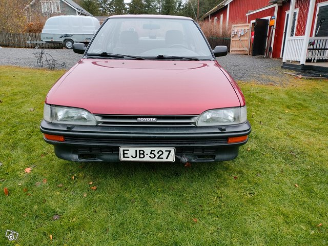 Toyota Corolla 1