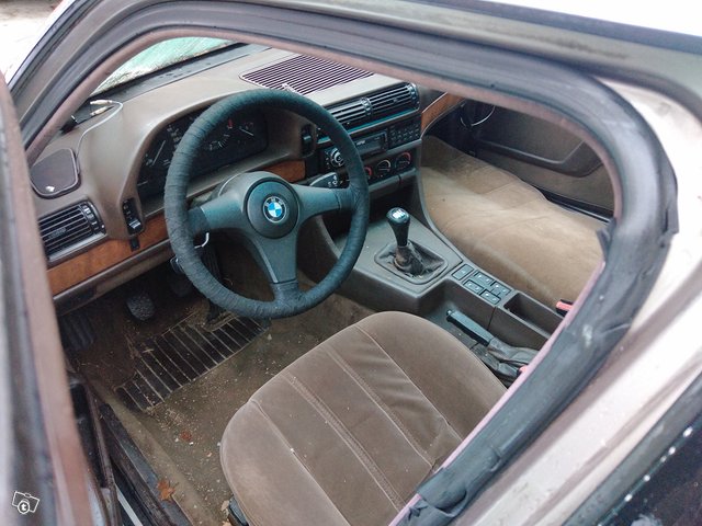BMW 7-sarja 3