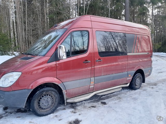 Mercedes-Benz Sprinter 4