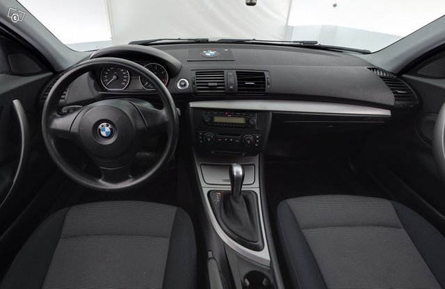 BMW 120 7