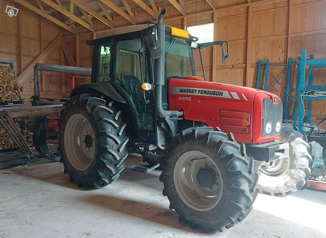 Massey Ferguson 4455-4 traktori, kuva 1