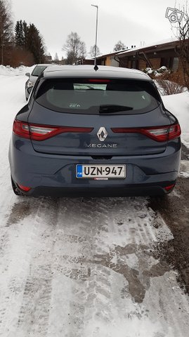 Renault Megane 8