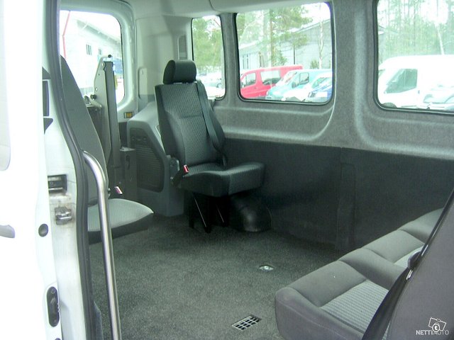 Ford Transit 12