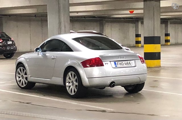 Audi TT 2
