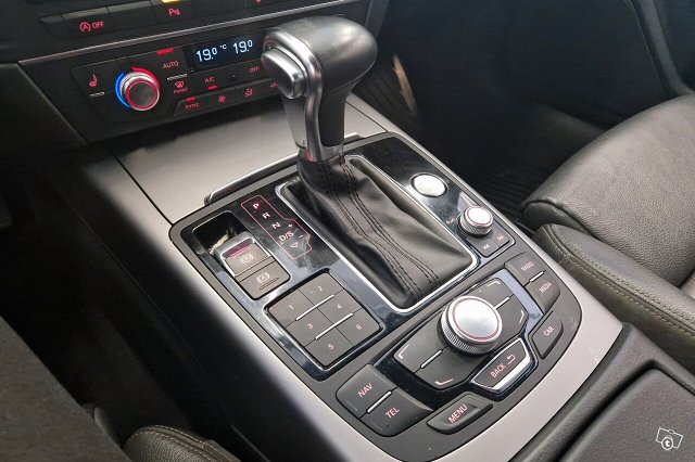 Audi A6 Allroad Quattro 11