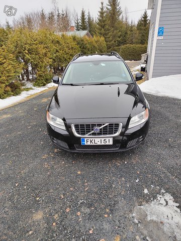 Volvo V70 2