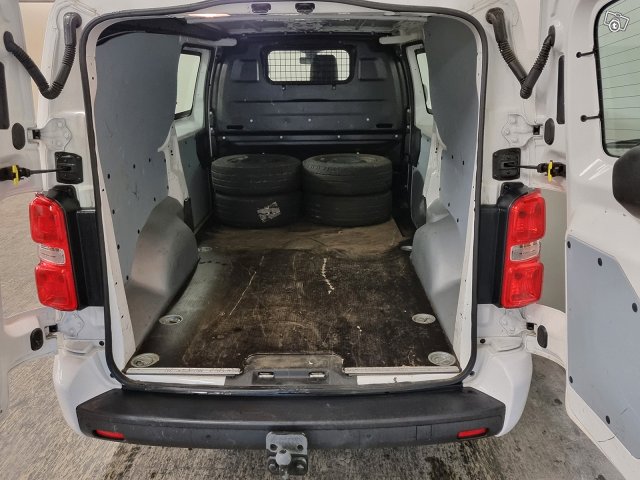 Opel Vivaro 17