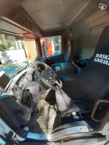 Scania P 340 thermokaappi 8