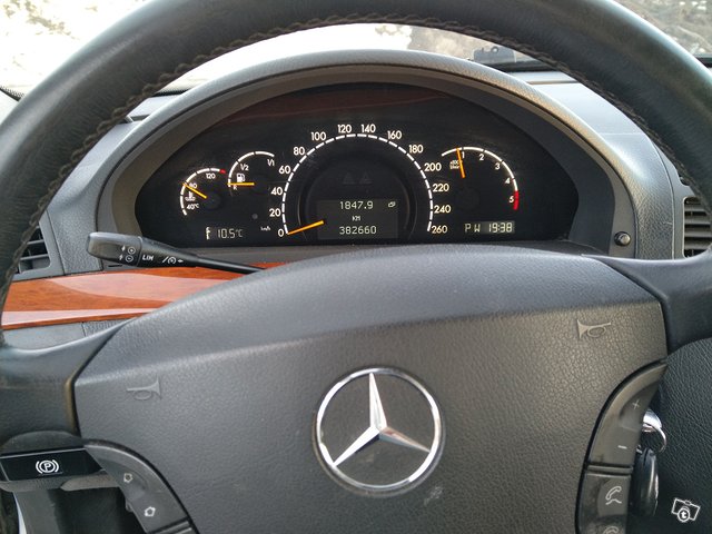 Mercedes-Benz S 320 6