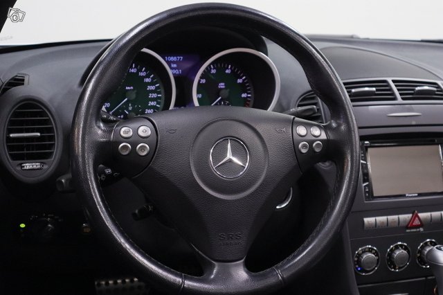 Mercedes-Benz SLK 17