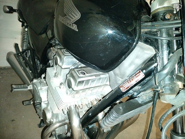 Museoajoneuvo Honda CB750 sevenfifty museopyörä 7
