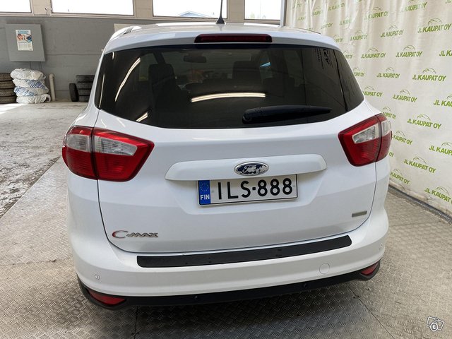 Ford C-Max 19