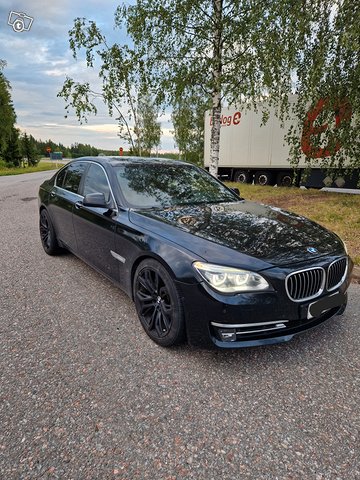 BMW 7-sarja 3