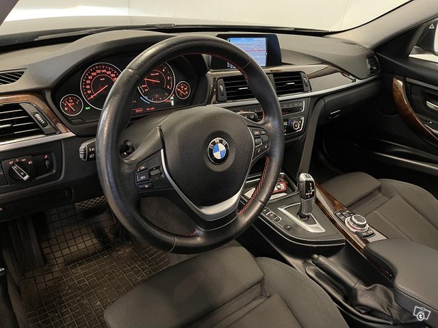 BMW 320 8