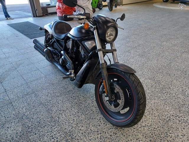 Harley-Davidson VRSCDX 2