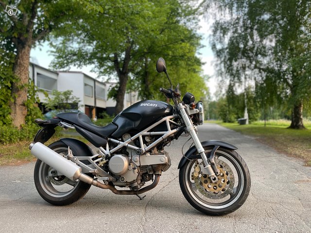 Ducati Monster 620 ie Dark 1