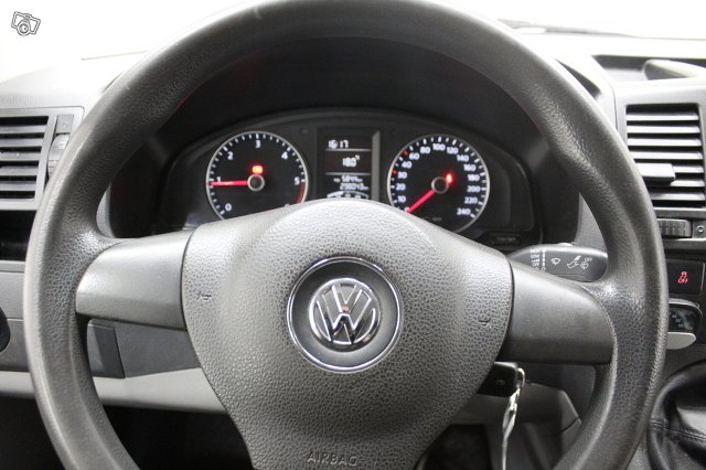 Volkswagen Transporter 15