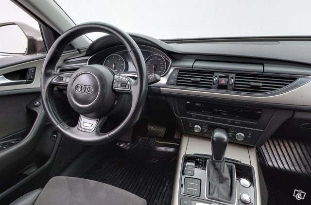 Audi A6 Allroad 11