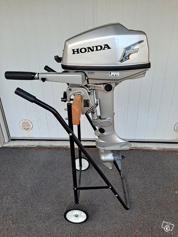 Honda 5 hv 4-tähti perämoottori 6