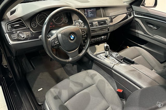 BMW 518 7