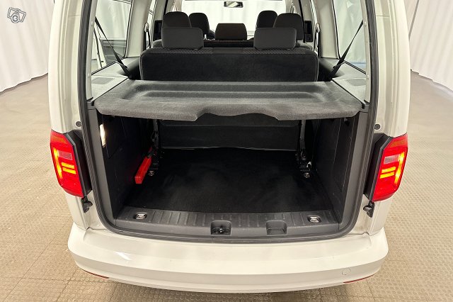 Volkswagen Caddy Maxi 17