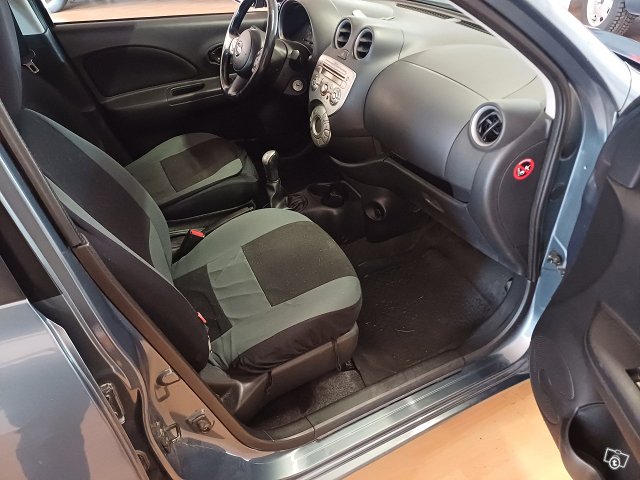 Nissan Micra 8