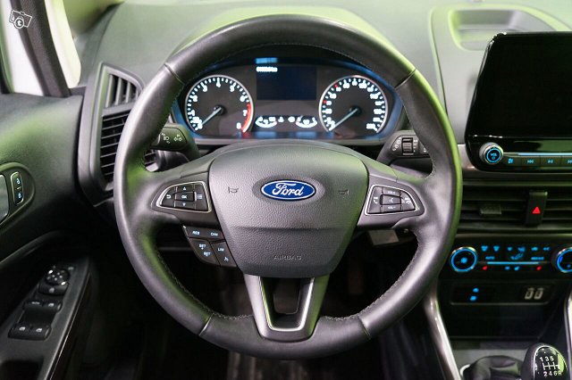 Ford EcoSport 15