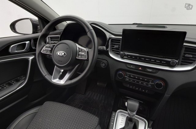 Kia Xceed 11