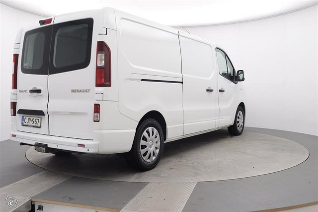 RENAULT Trafic 5