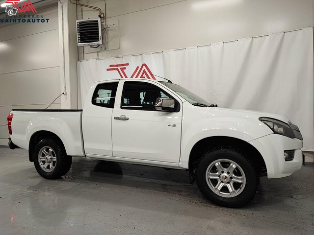 Isuzu D-Max 5