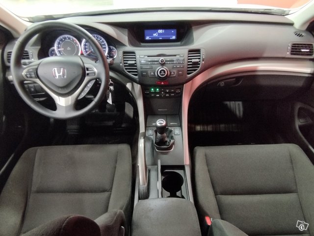 Honda Accord 9