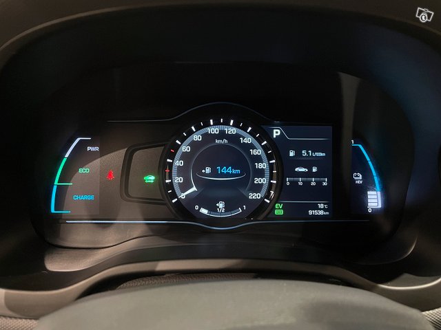 Hyundai IONIQ Plug-in 23