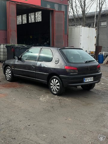 Peugeot 306 4