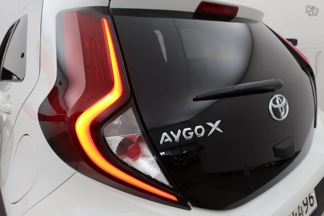 Toyota Aygo X 25