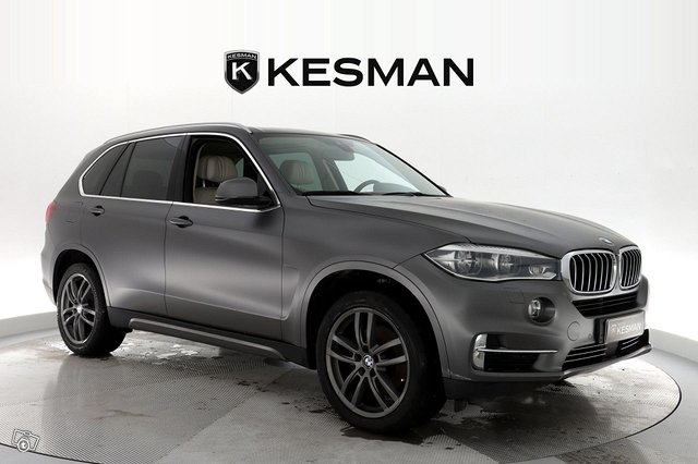 BMW X5 8