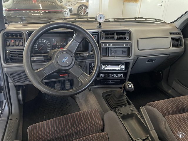 Ford Sierra 8