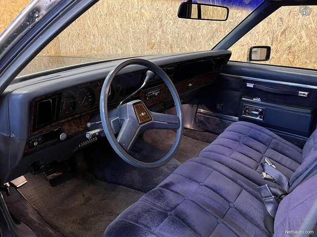 Chevrolet Caprice 8
