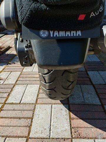 Yamaha x-Max 250 2010 6