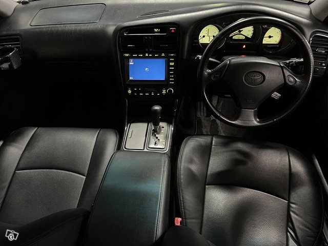 Toyota Aristo 6