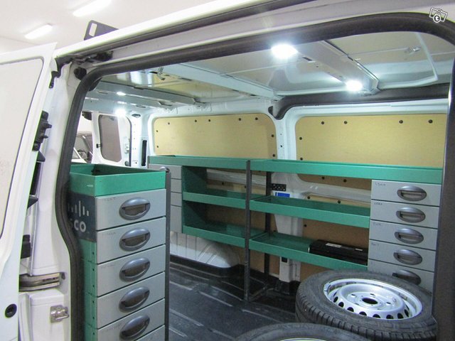 Ford Transit Custom 3