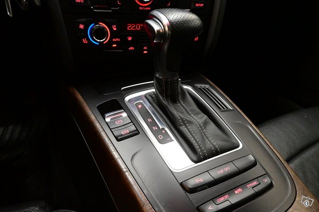 Audi A4 ALLROAD 19