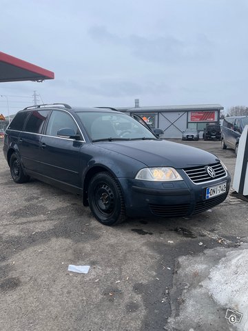 Volkswagen Passat 1