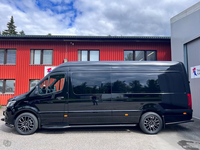 Mercedes-Benz Sprinter 4