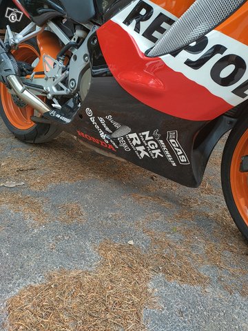 Honda CB600F Sport Repsol 5