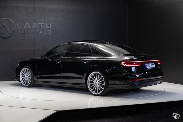 Audi A8 21