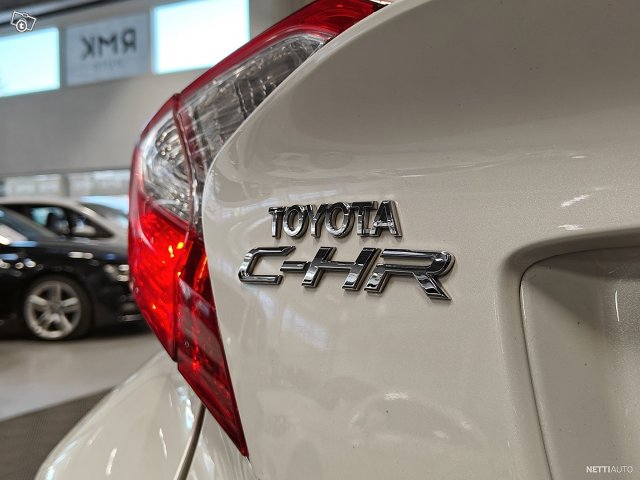 Toyota C-HR 22