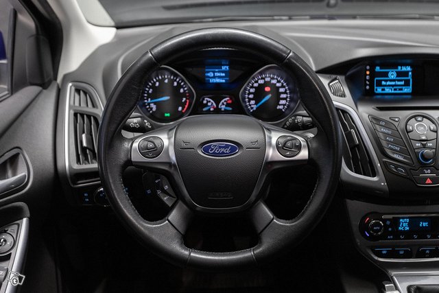 Ford Focus 7