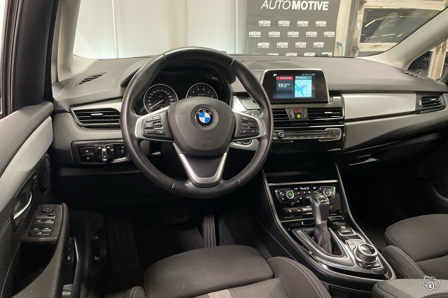 BMW 225 12